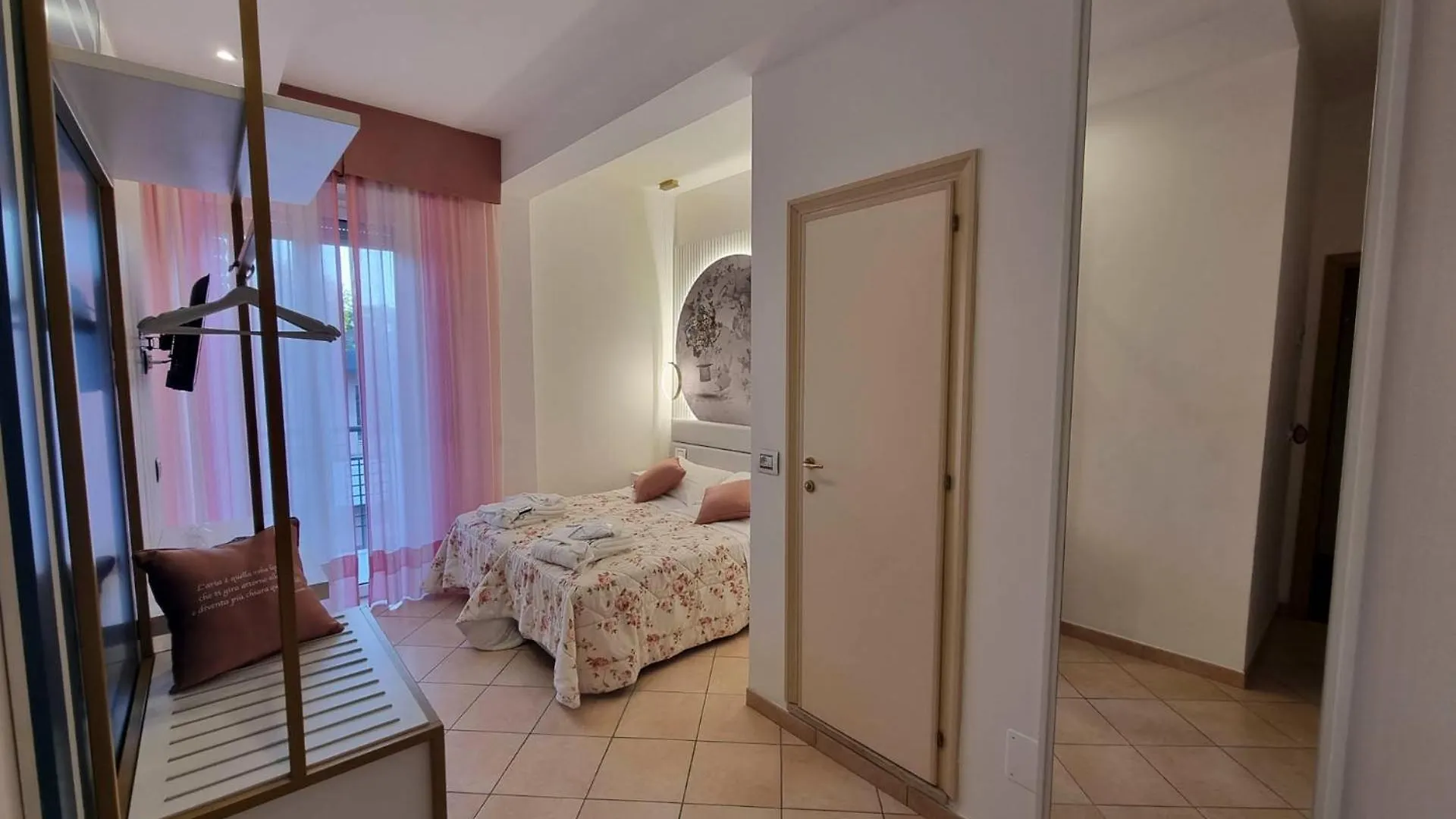Hotel Angelini Rimini 3*,  Italia