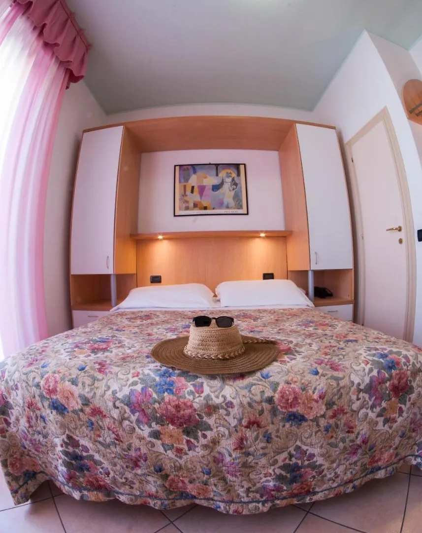 ***  Hotel Angelini Rimini Italia